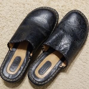 Born clogs